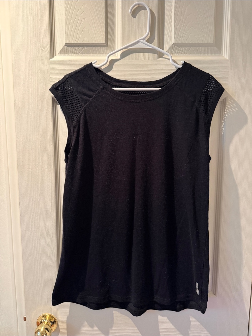 Reebok Black Sleeveless Mesh-Shoulder Tank Top